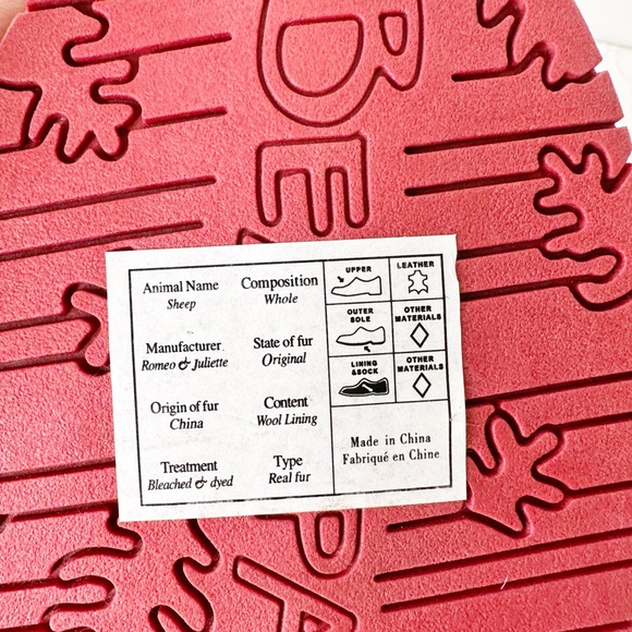 BEARPAW Libby Booties Ankle Boot Suede Shearling Sheepskin Pom Pom Sz 7 Magenta - Picture 6 of 8